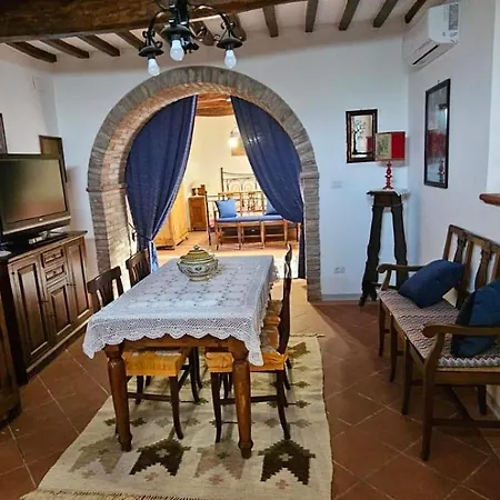 La Casa Di Cesare * פניקאלה